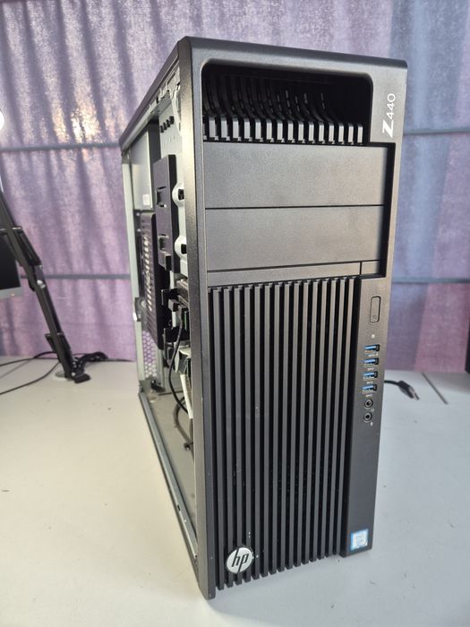 HP Z440 Xeon E5-2680v4 nVidia Quadro M4000 8GB, ram 64GB DDR4, 512SSD