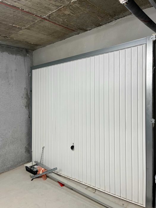Гаражна врата Hörmann 260x220 см с автоматика ProMatic 4