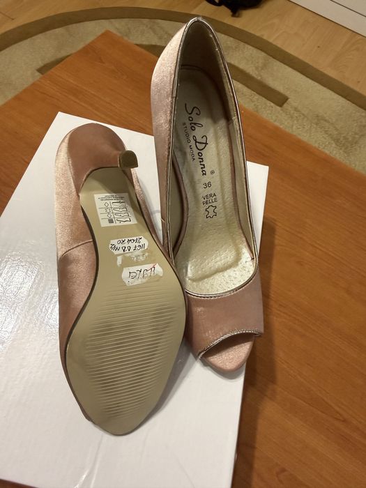 Pantofi masura 36 material textil