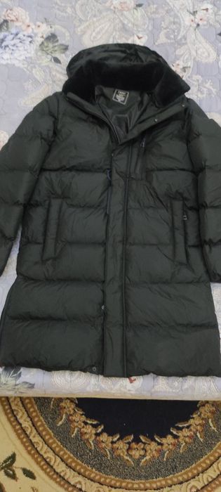 Продам мужскую  куртку зимесизоную