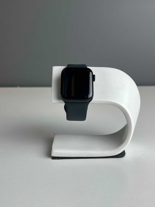 Apple Series SE 40 mm (2е поколение) 40mm, Чёрный 7003а5956