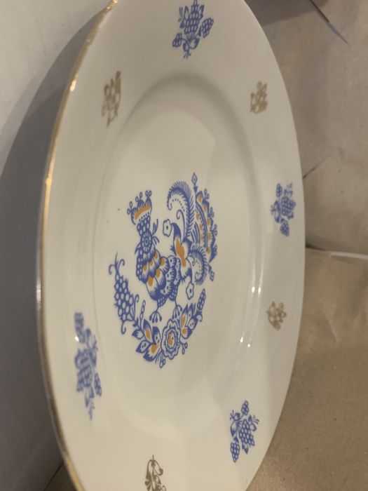 Висококачествен порцелан.  донесени от Русия. 13 бр.