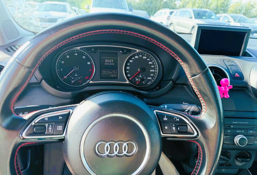 Audi A1 automat 2011