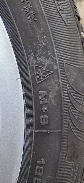 VW GOLF 3 GTI джанти със летни гуми 185/65/15 7J ET35 5x100 цо 56