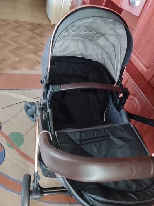 Продам детчкую каляску