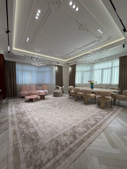 200 кв квартира своя сотилади енг зор уй