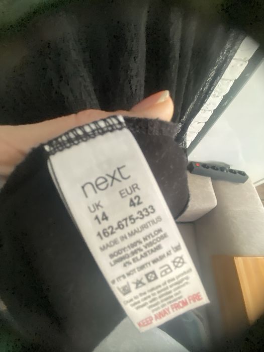 Платье  Next чёрное