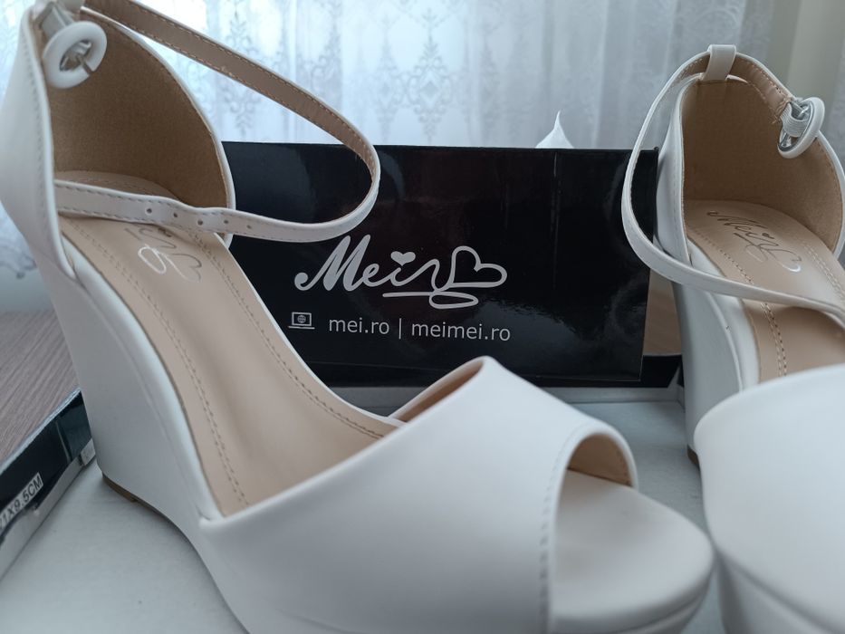 Булчински сандали 38 номер без забележки