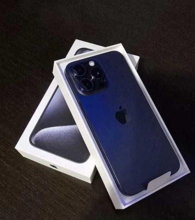 Apple iPhone 15 Pro Max 256GB blue titanium neutilizat