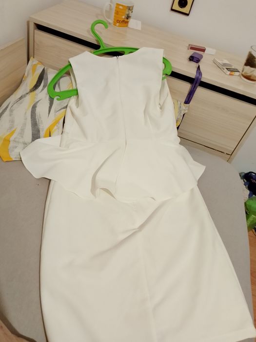 Модерна Дамска рокля