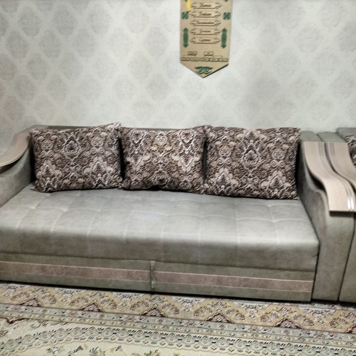 Мягкий уголок для гостиной