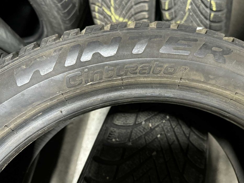 Vând set anvelope de iarnă Pirelli