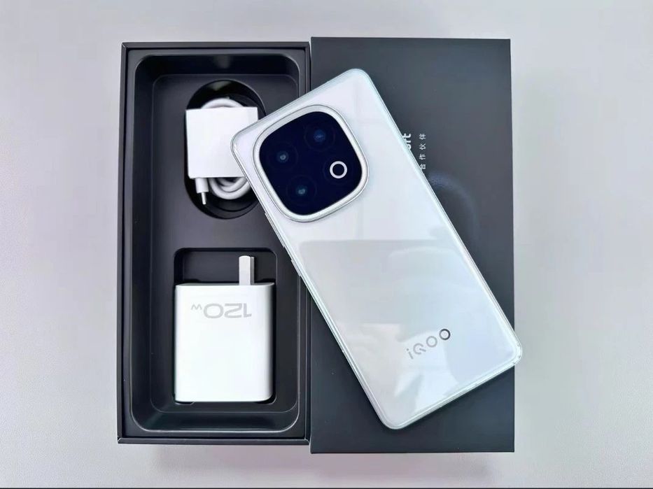 Iqoo 13 Snapdragon 8 elite