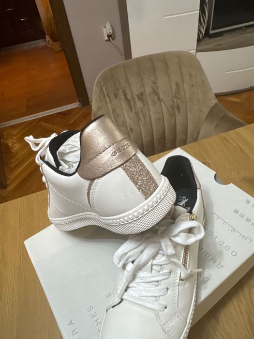 Спортни обувки GEOX