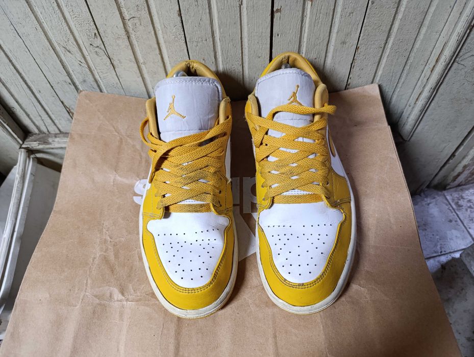 ''Nike Air Jordan 1 Retro Low Pollen''оригинални маратонки 43 номер