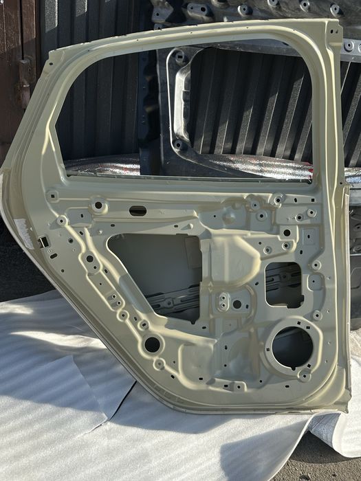 BYD Seal 05 дверь оригиналь
