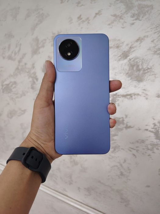 Продается телефон