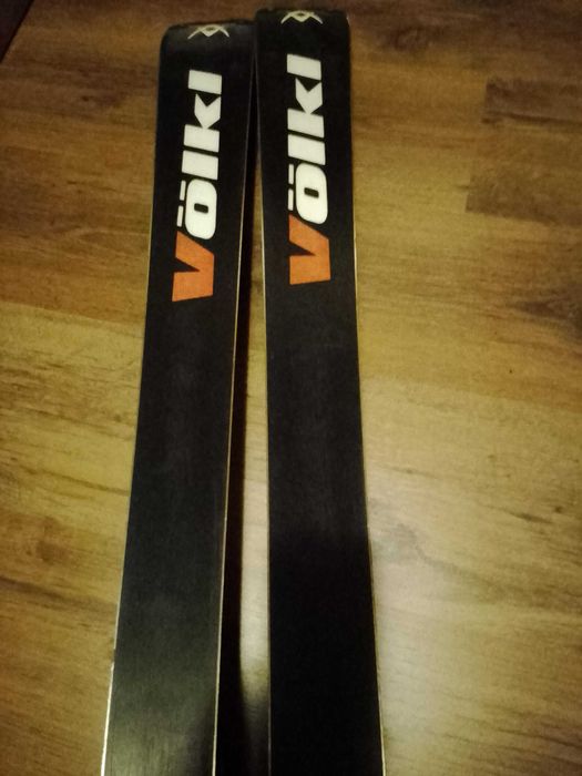 Vfolki Racetiger ски