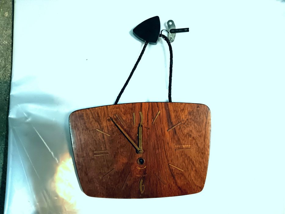 Руски стенен часовник