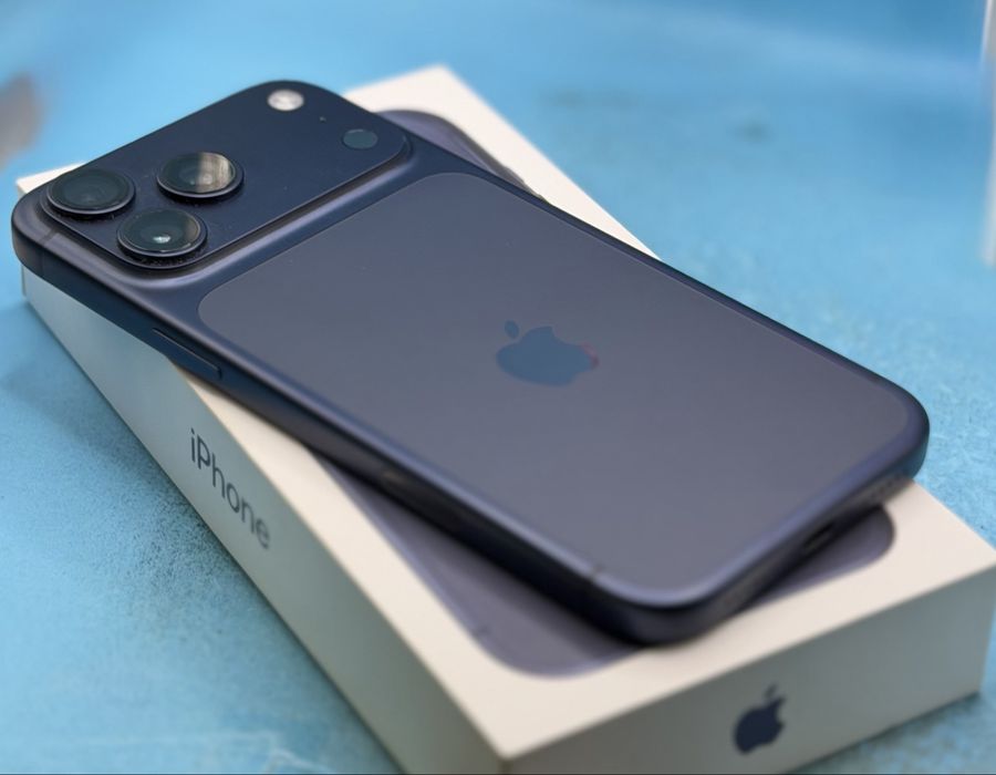 ГАРАНЦИОНЕН!!! APPLE iPHONE 17 Pro Max, 256GB, 5G, Deep Blue