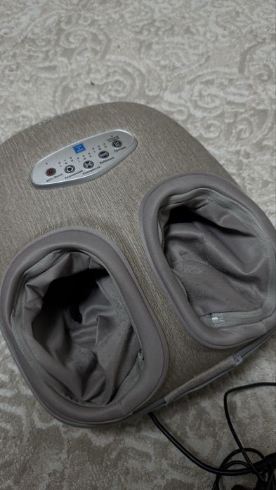 Массажер для ног Ufeet Cmf1