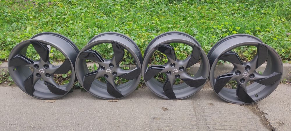 18 цола Опел 4х100 4по100 Opel Adam