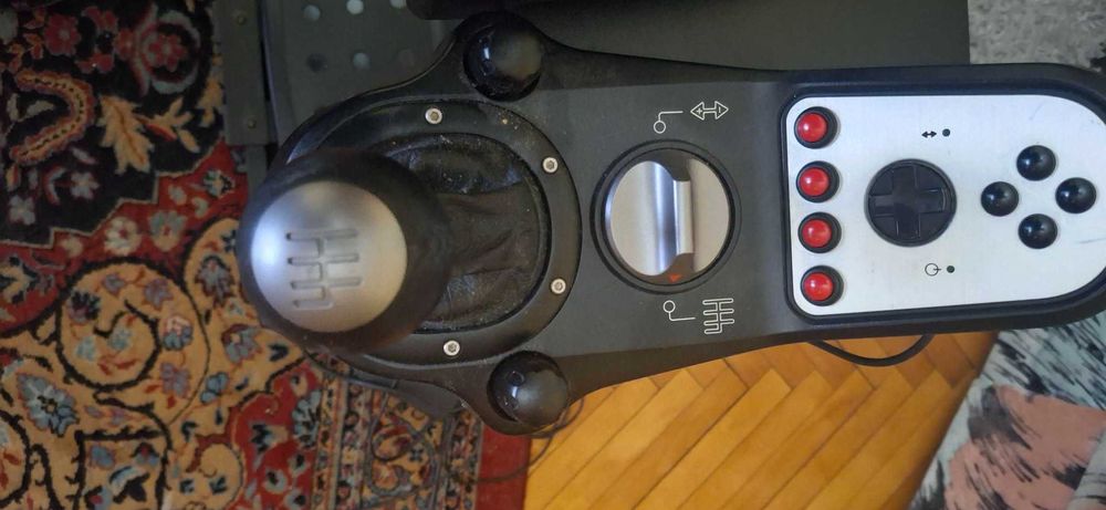 PS 3+ Volan Logitec G25