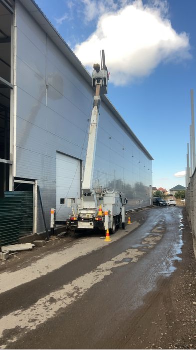 Автовышка ( АГП) ( кобра)