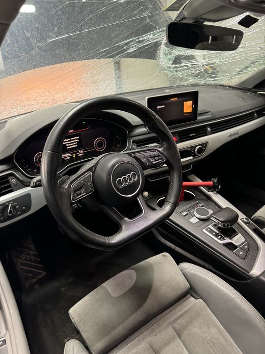 Virtual cockpit + mib 2 high + carplay Audi A4 b9 A5 f5 Q5 fy