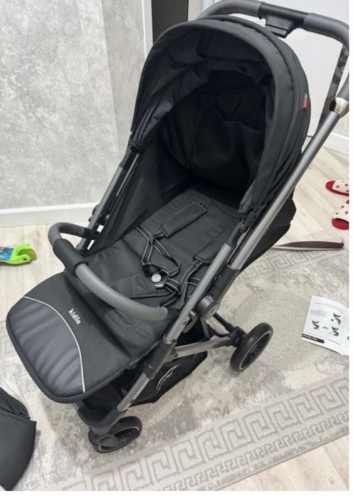 Коляска Kidilo 6521 черный