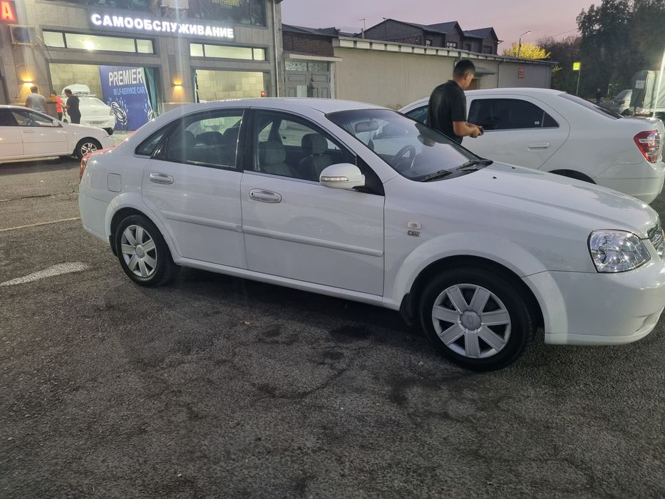 Other Lacetti / Gentra 2011 — 2