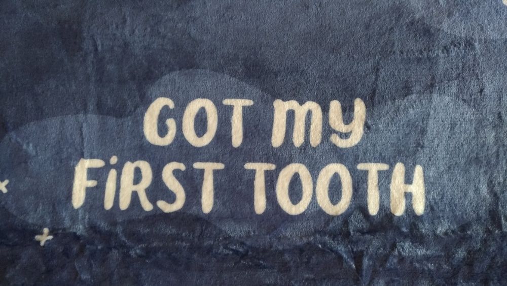 Бебешко одеяло за месечни снимки-спомени