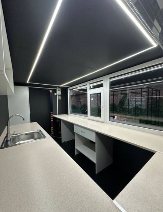 Продава се каравани за храна