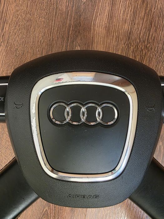 Волан за Audi a4 B8