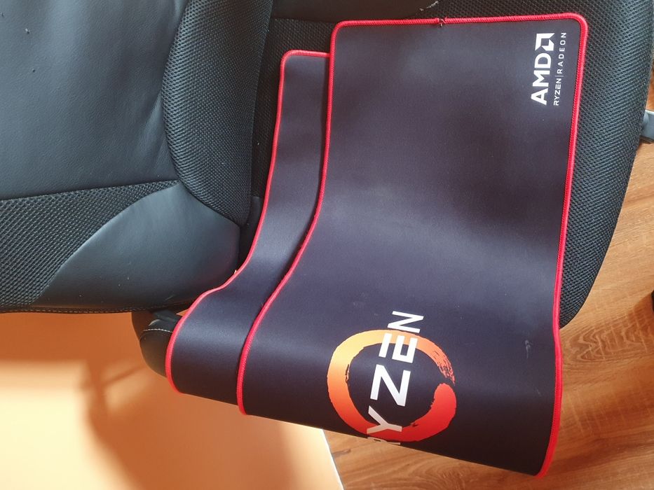 Mouse pad ryzen large nou fără husa