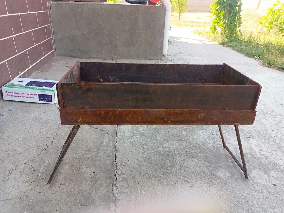 Мангал в наличие бар 20.000тг. Курастырып ашып жабуга болады