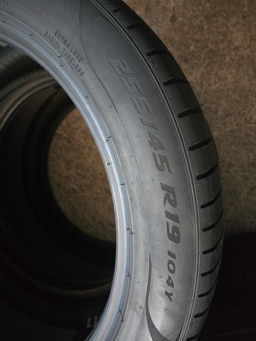 Pirelli 255/45 R19 104Y vară