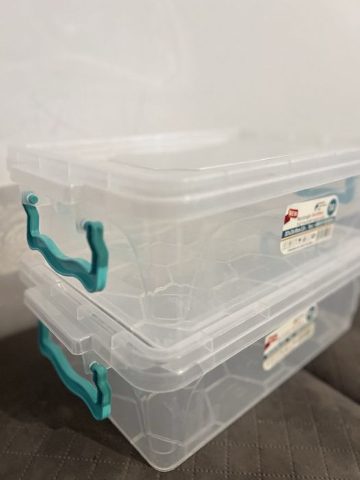 Подносы, контейнеры 13 шт