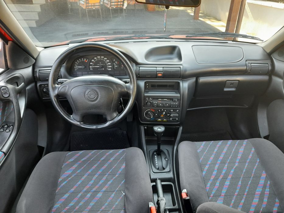Opel Astra Automatic