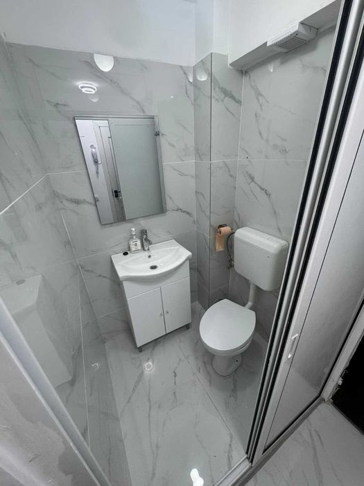 Prima închiriere | Studio nou | 3–4 min metrou 1 Decembrie | ANAF