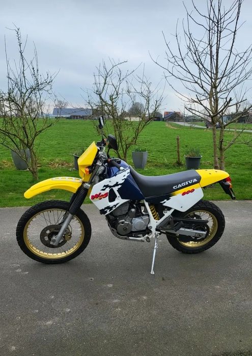 Motocicleta Cagiva W 16 cc 600 perfecta!