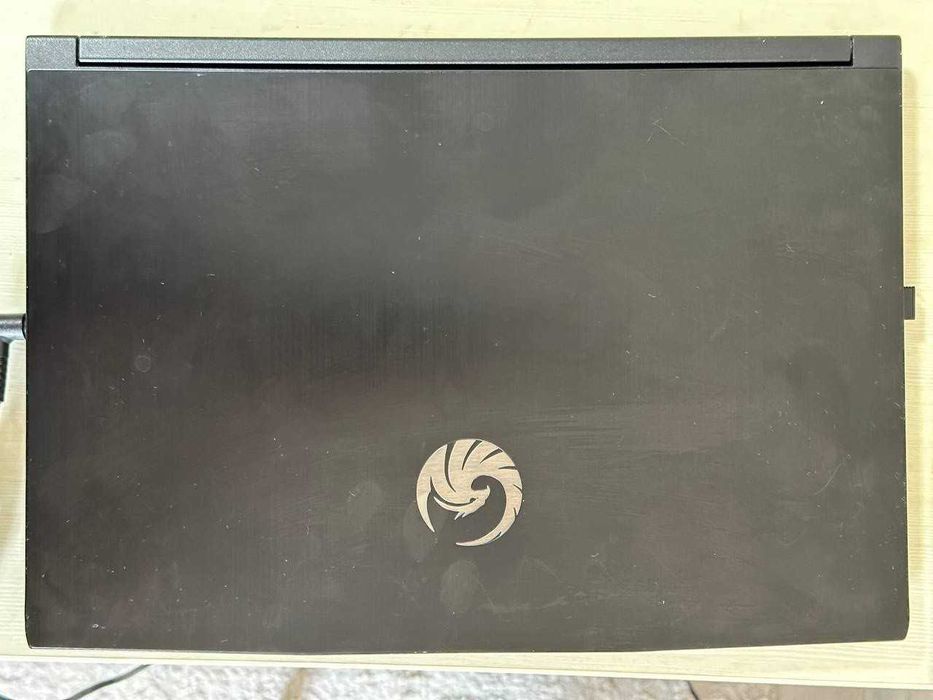 MSI Bravo 15 игровой ноутбук