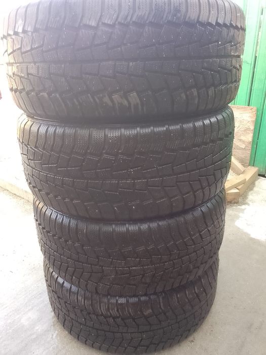 Vând anvelope de iarnă dot 2021