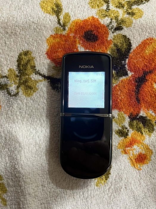 Vând Nokia 8800 Sirocco
