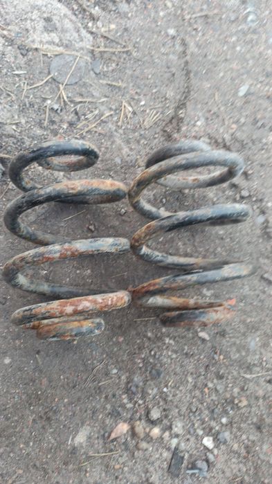 Продам остатки запчастей БМВ е36