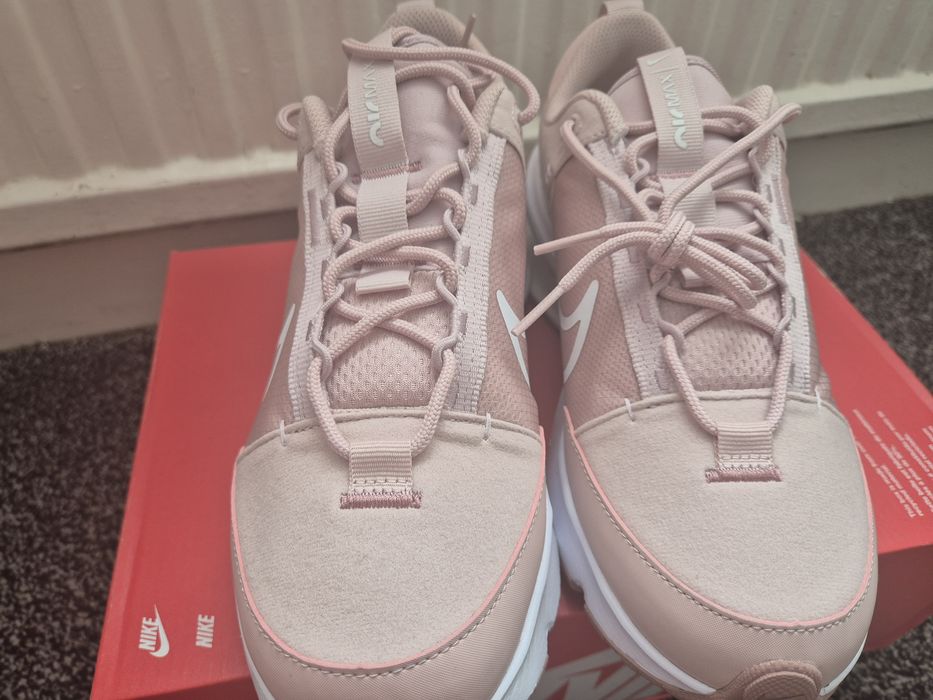 Adidasi air max intrlk