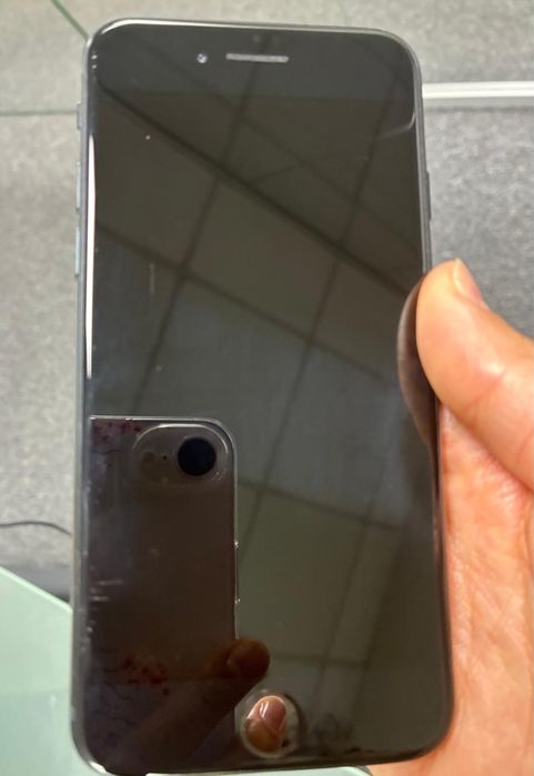 iPhone SE 2022, 64гб, черный