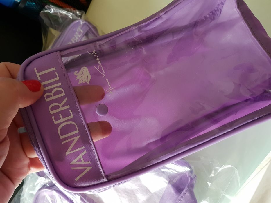 Ново! Несесер 0.50лв/бр.