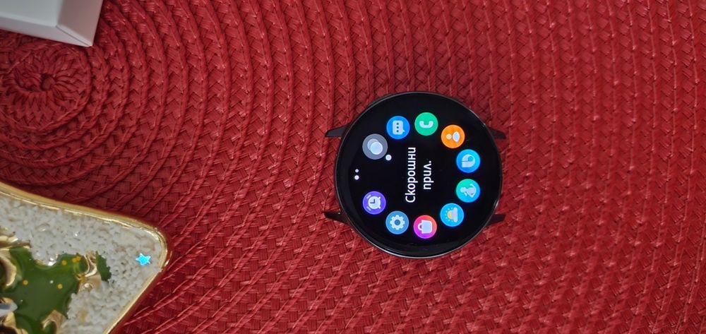 Смарт часовник Samsung Galaxy Active 2