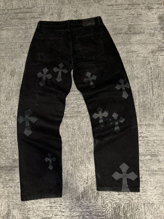 Pantaloni cargo cu inprimeu